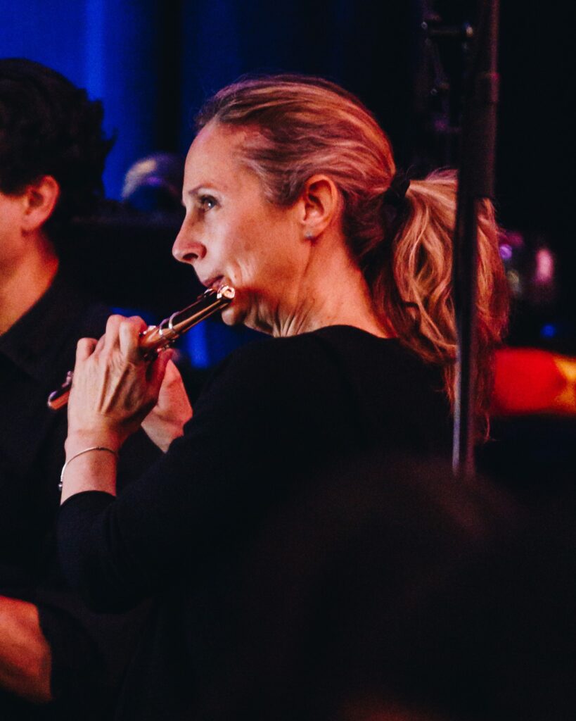 Leslie Newman, Flute (Photo: Green Yang)